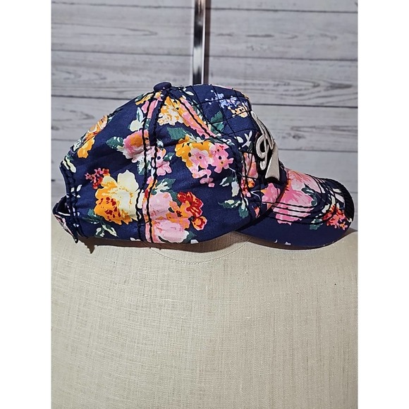 Robin Ruth Floral Alaska Adjustable Hat - Picture 2 of 7